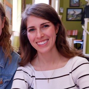 Meet your Posher, Dana